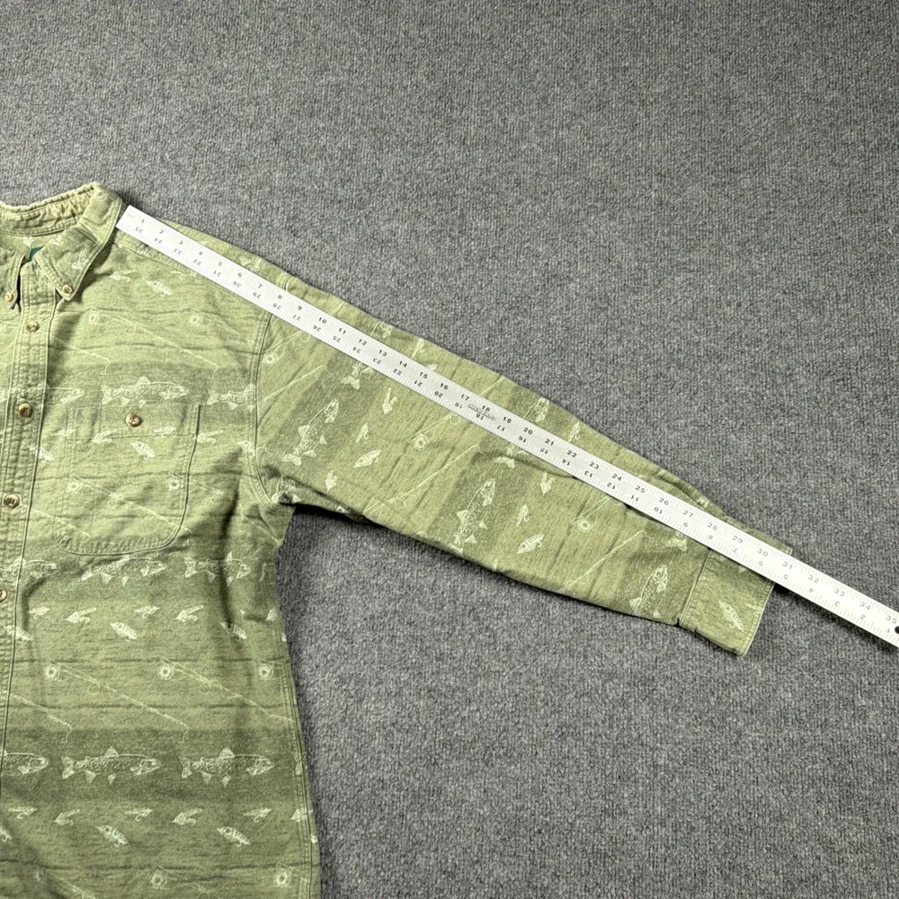 Cabelas Fishing Shirt Green Trout Fly Rod Mens XL Cotton Button Up Made in Peru